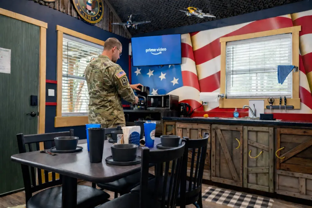 Grand Lake Cabins Couples (4)