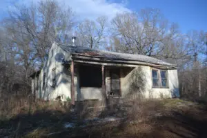 old house whimsy waypoint grand lake area