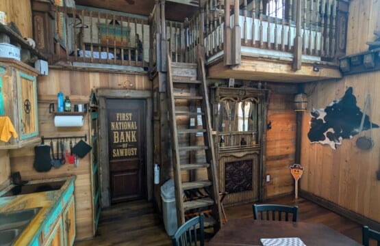 Main floor sri inn