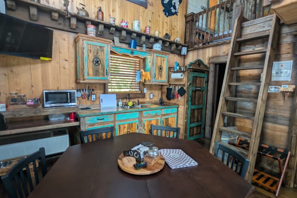 SRI dining